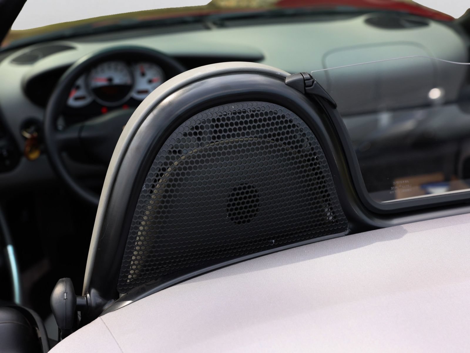 Used 2001 Porsche Boxster S RWD image 18