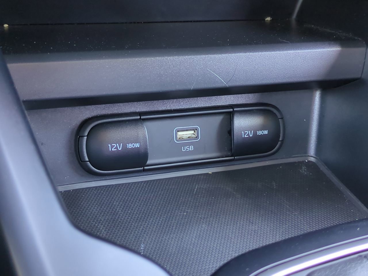 Used 2025 Kia Soul LX image 21