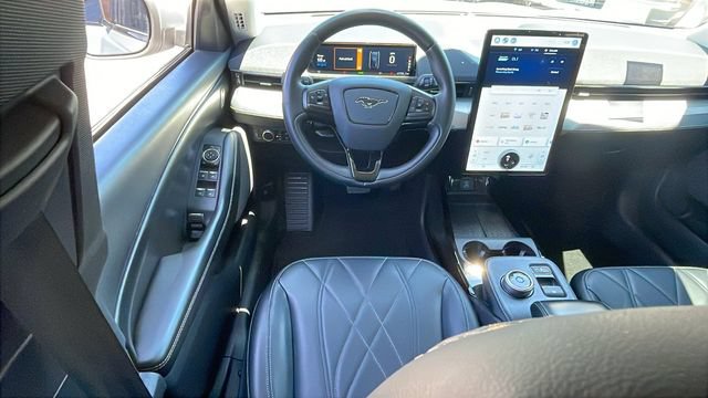 Used 2021 Ford Mustang Mach-E Select RWD image 13
