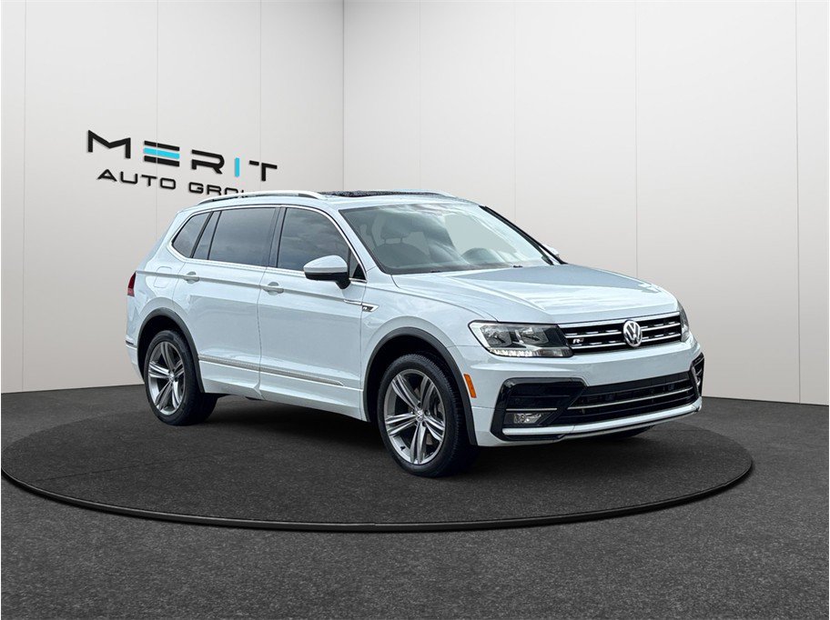 Used 2019 Volkswagen Tiguan SEL R-Line FWD image 1