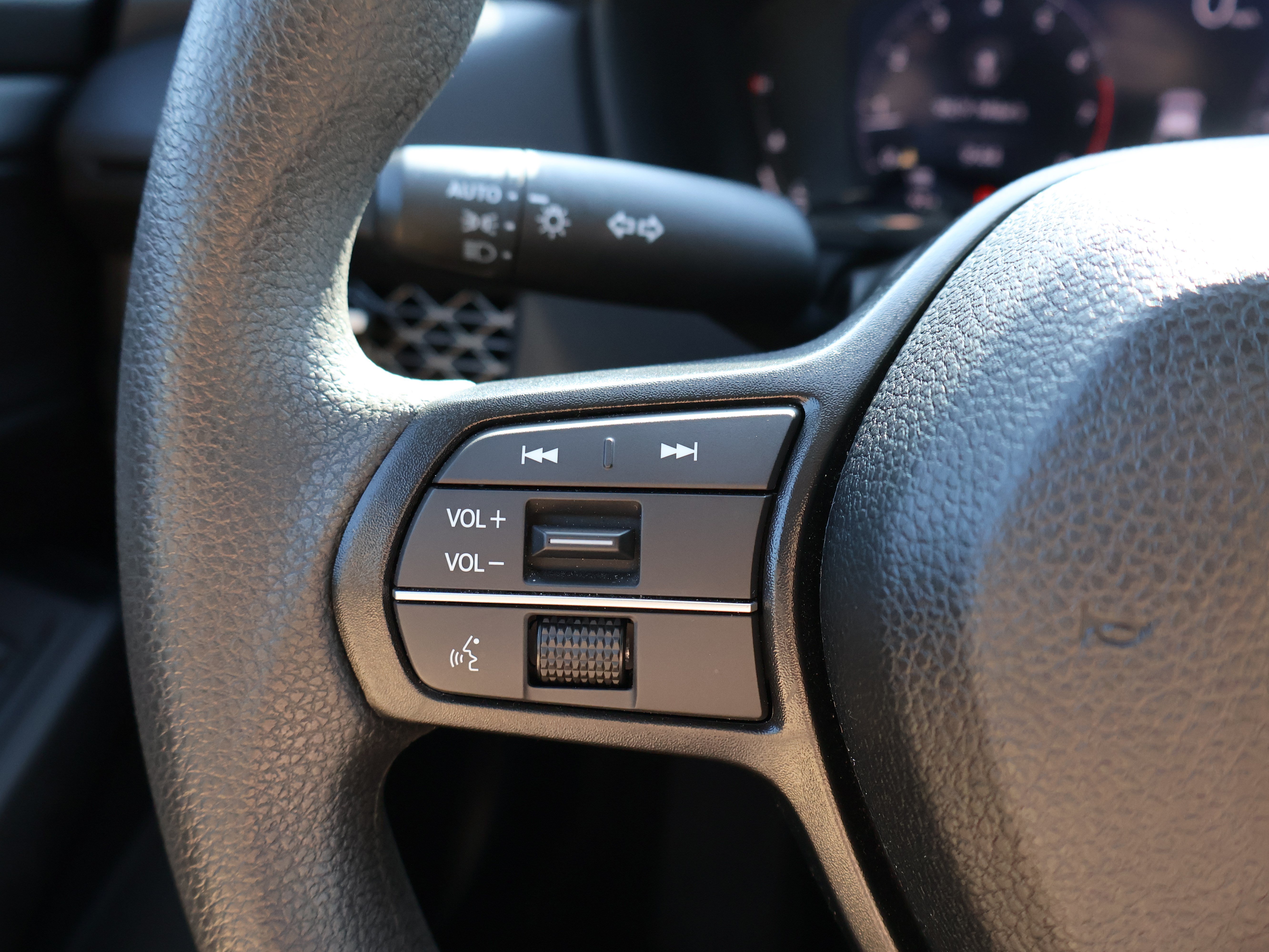 Used 2025 Honda Accord SE image 34