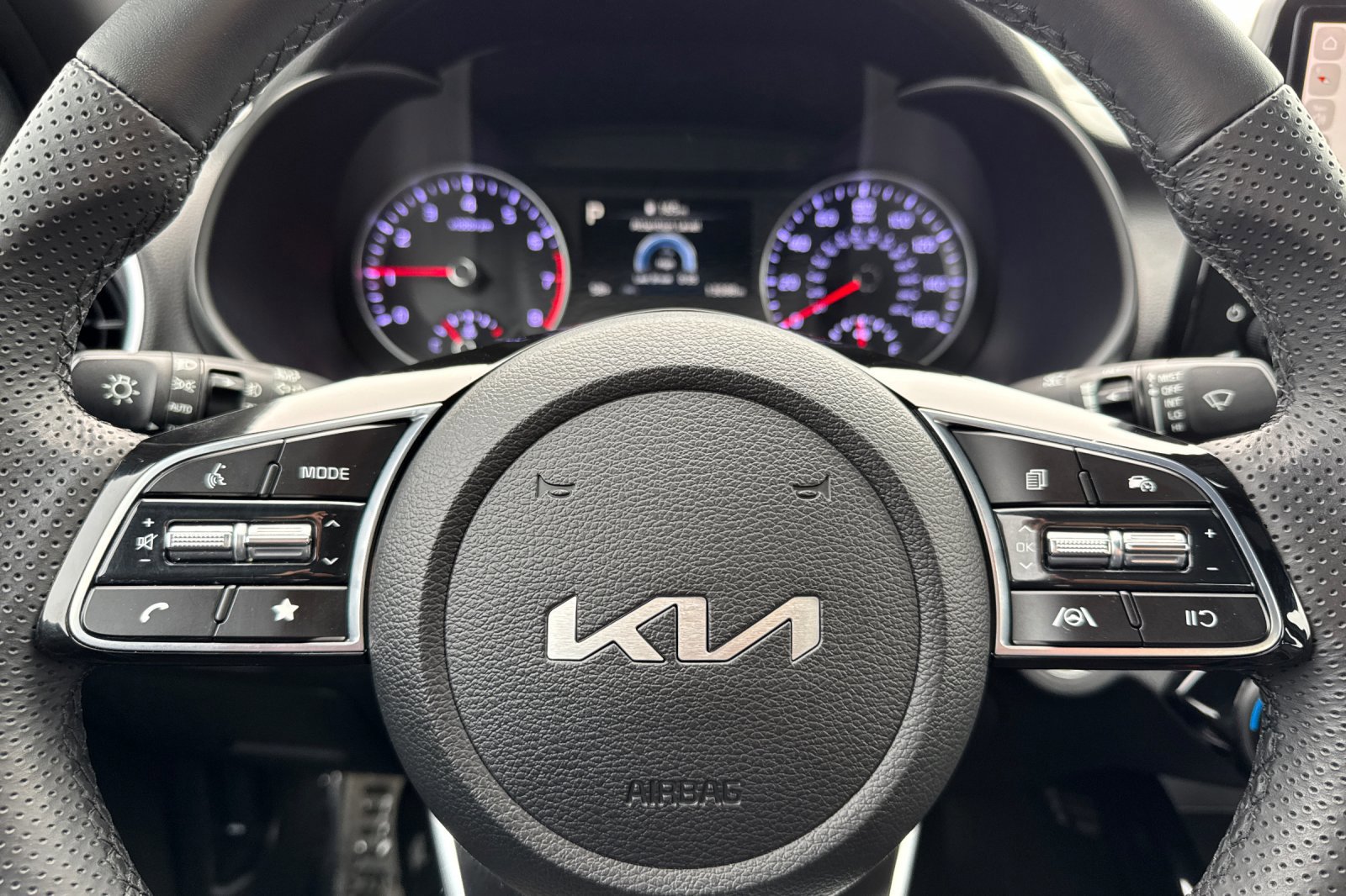 Used 2023 Kia Forte GT-Line image 23