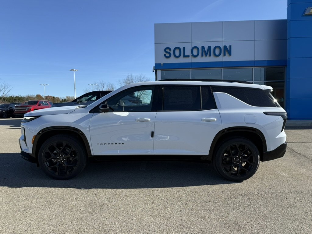 New 2026 Chevrolet Traverse RS w/ LPO, Floor Liner Package image 2