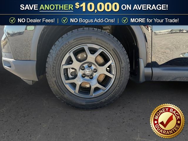 Used 2025 Honda Pilot TrailSport image 13