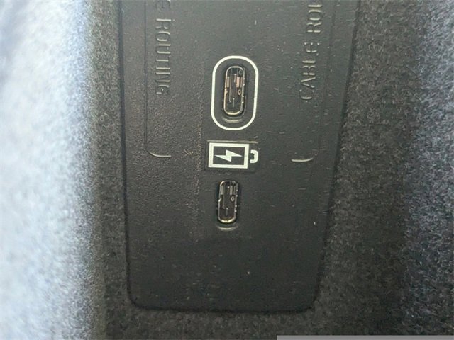 New 2025 Volvo XC90 B6 Plus w/ Protection Package Premier image 24