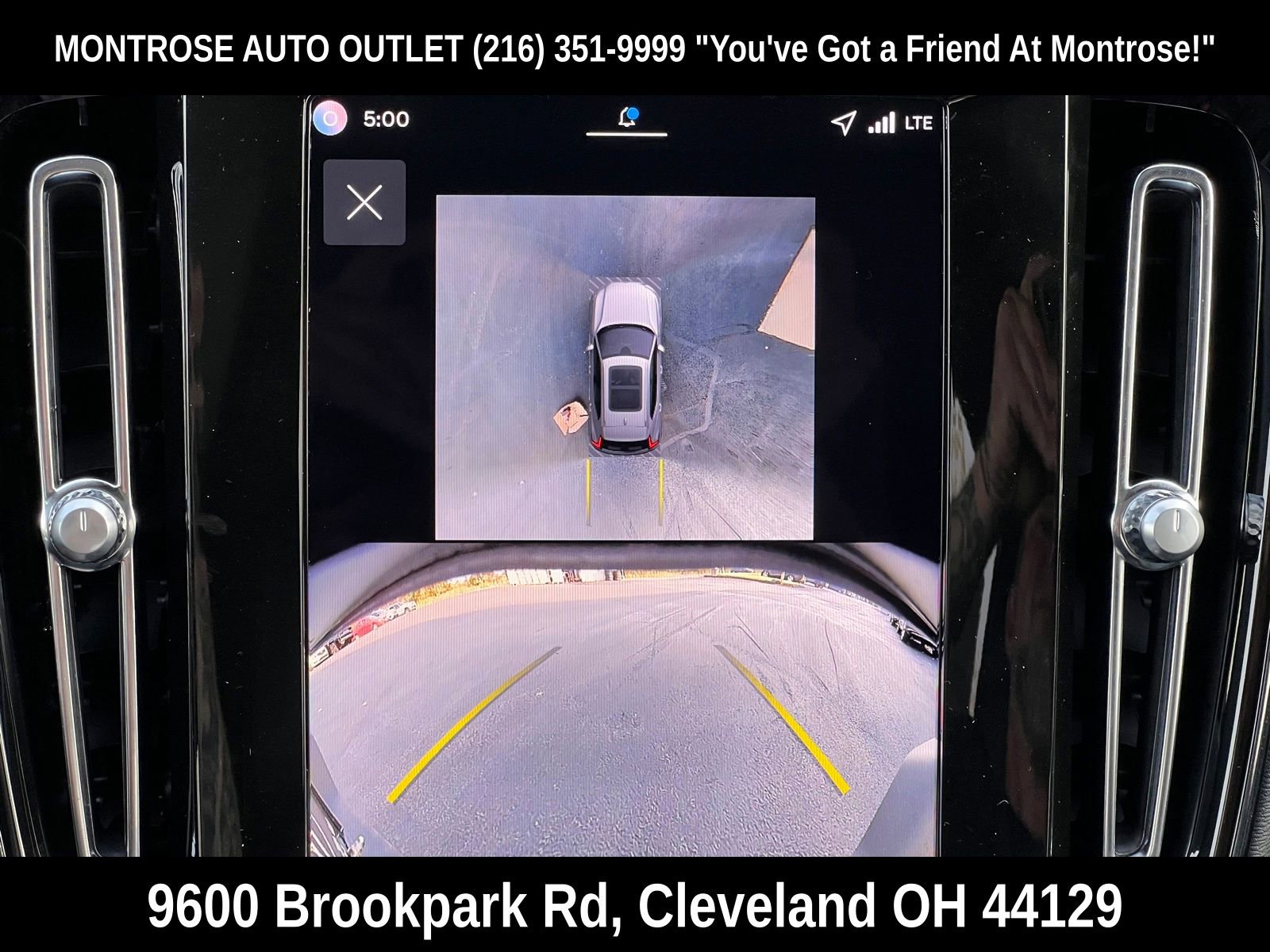 New 2026 Volvo XC40 B5 Plus w/ Protection Package Premier image 30