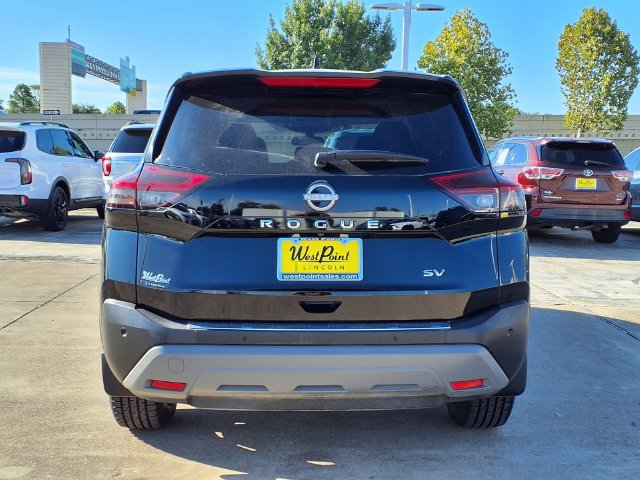 Used 2022 Nissan Rogue SV FWD image 22