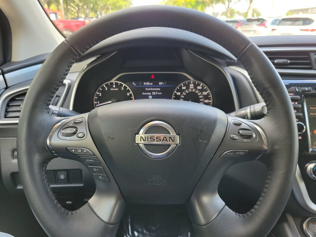Used 2020 Nissan Murano SV FWD image 18