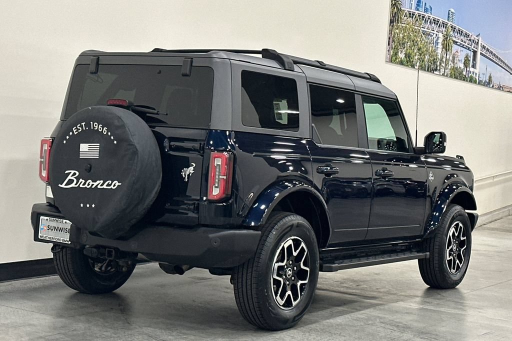 Used 2021 Ford Bronco Outer Banks AWD/4WD image 4