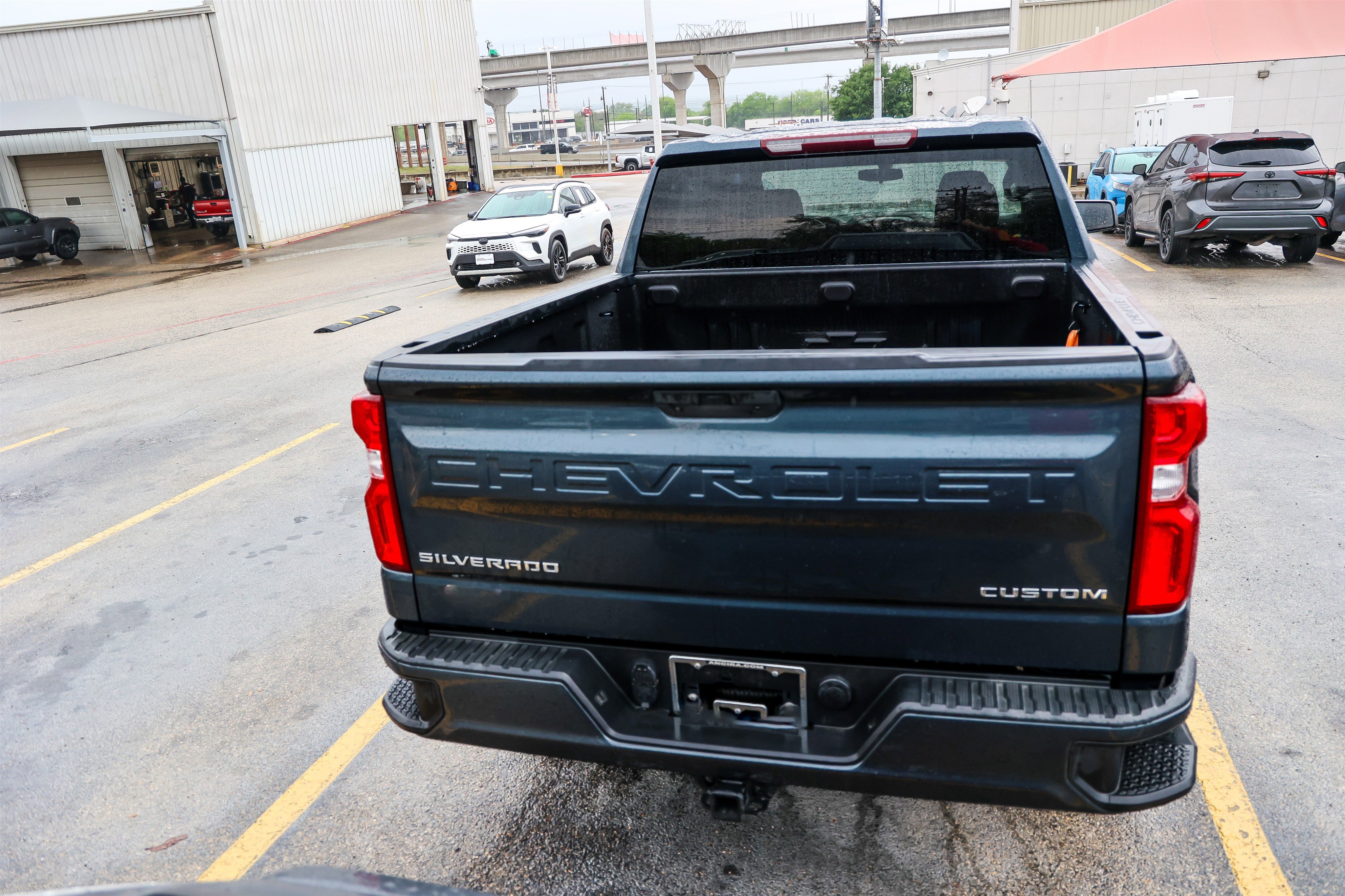 Used 2021 Chevrolet Silverado 1500 Custom image 8
