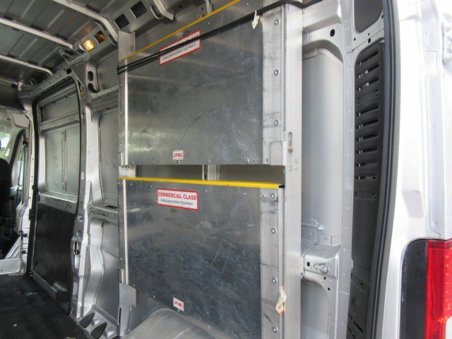 Used 2021 RAM ProMaster 2500 w/ Premium Appearance Group FWD image 18