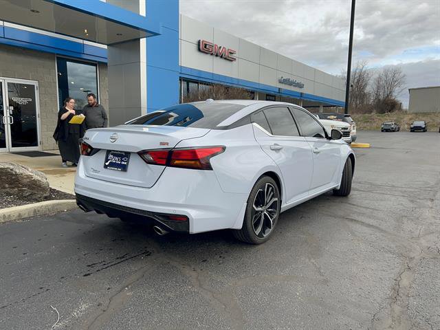 Used 2024 Nissan Altima 2.5 SR w/ SR Premium Package image 7