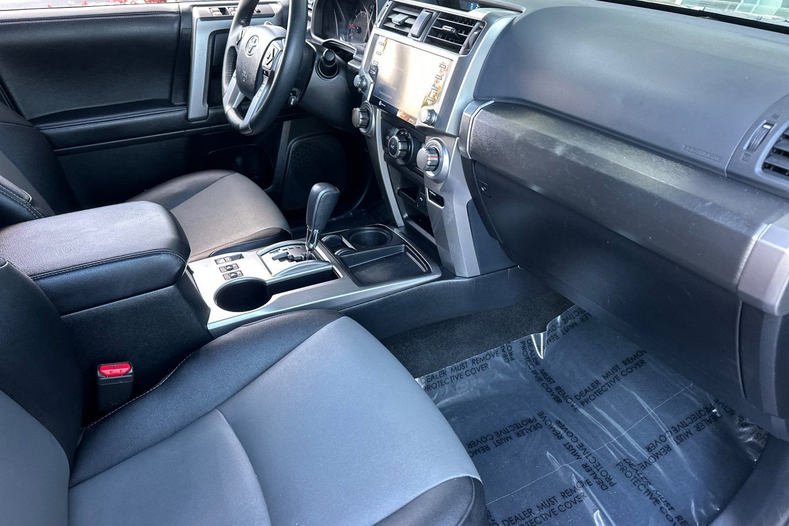 Used 2022 Toyota 4Runner SR5 Premium image 14