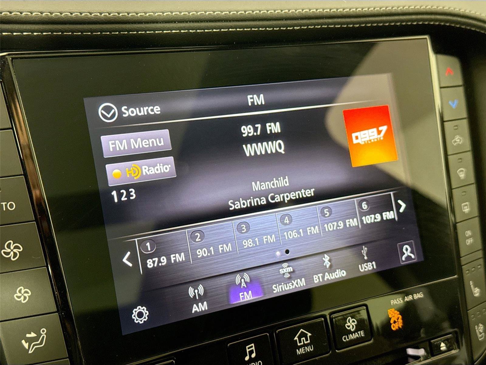 Used 2025 INFINITI QX50 Sport AWD/4WD image 24