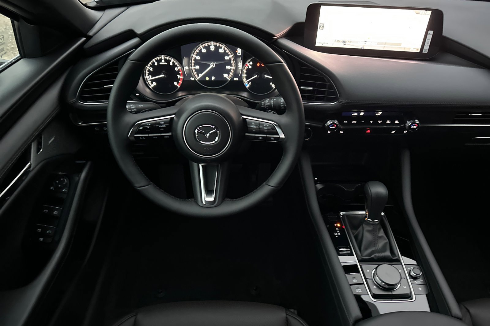 New 2026 MAZDA MAZDA3 Hatchback w/Premium Plus Pkg image 15