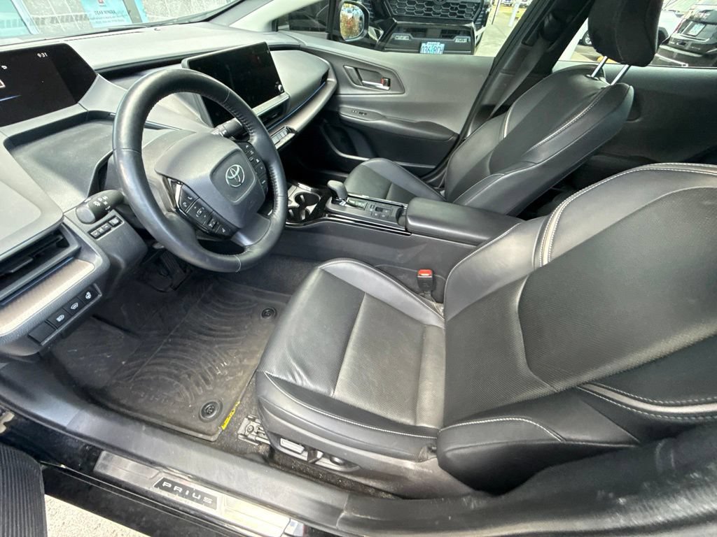 Used 2023 Toyota Prius XLE AWD/4WD image 9