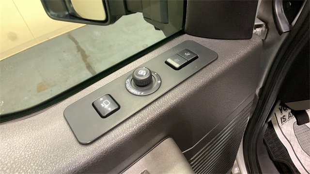 Used 2016 Ford F250 Lariat w/ Chrome Package image 27