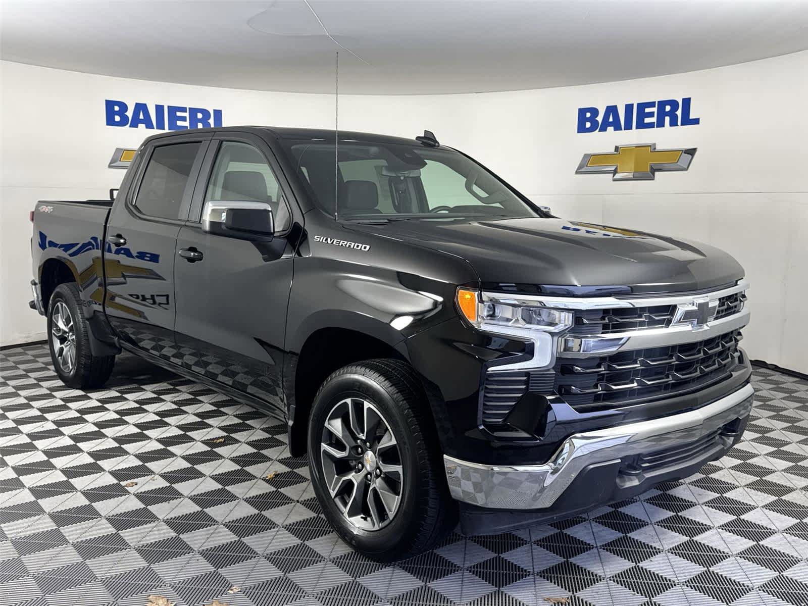 Used 2024 Chevrolet Silverado 1500 LT image 7