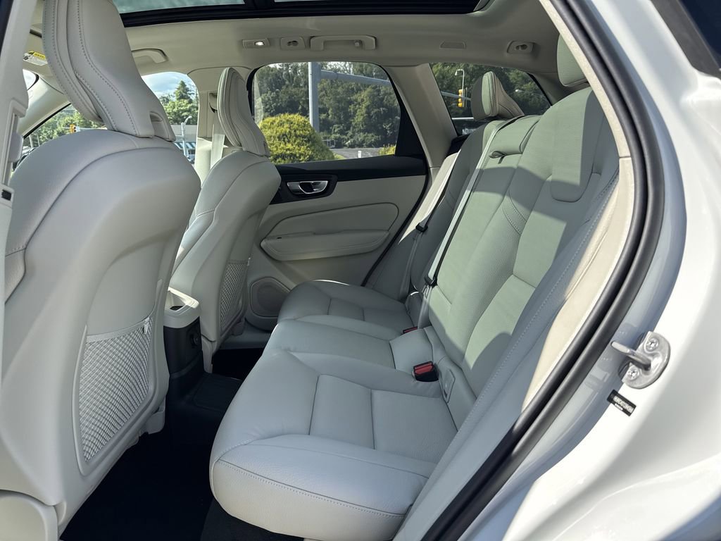 New 2025 Volvo XC60 T8 Plus w/ Protection Package Premier image 11