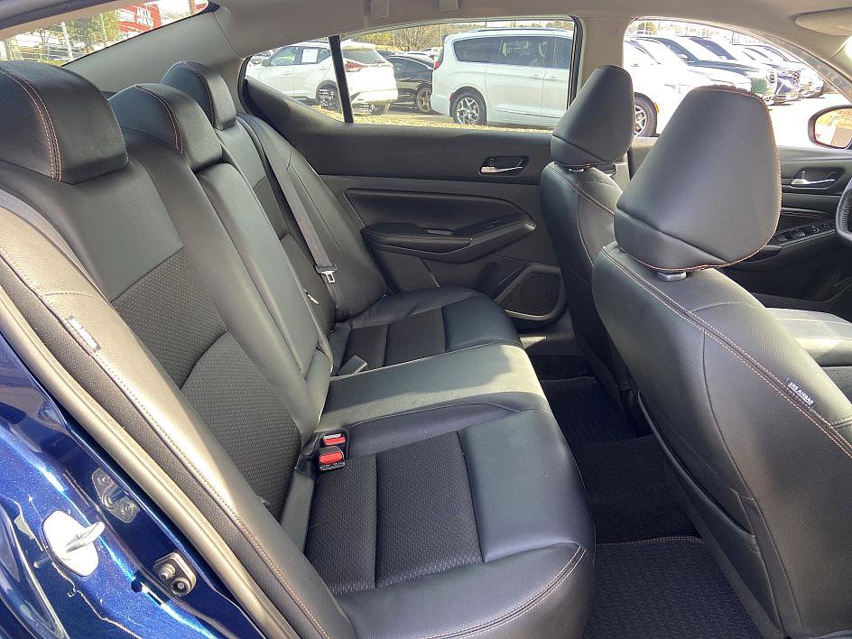 Certified 2022 Nissan Altima 2.5 SR image 18