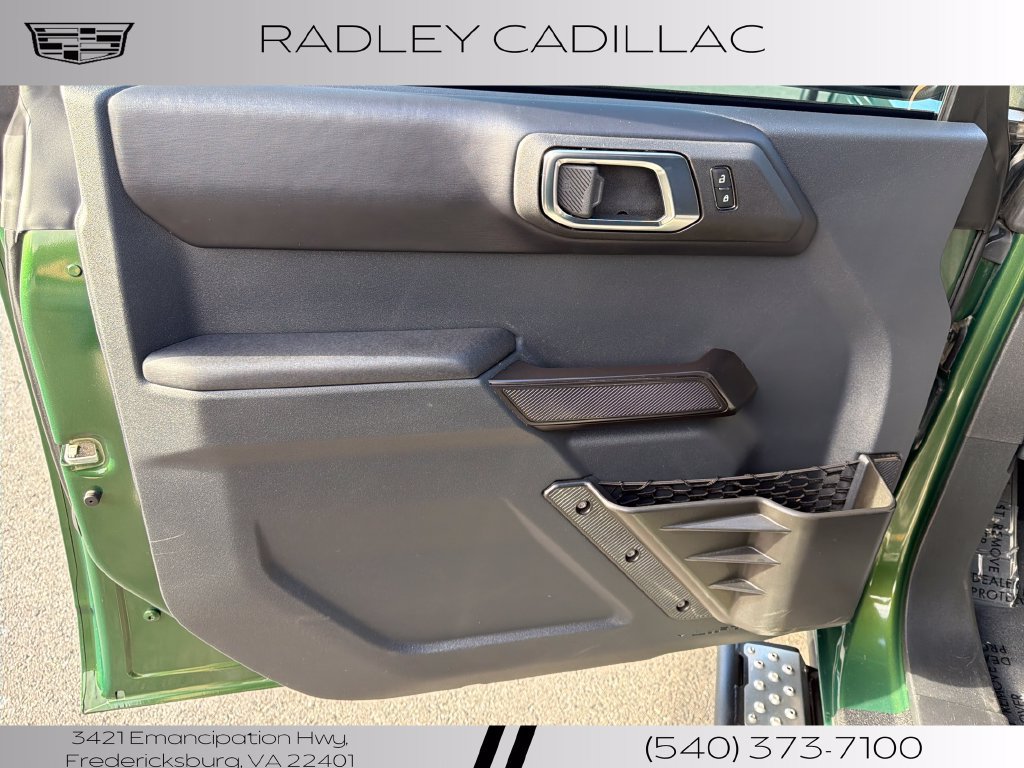 Used 2025 Ford Bronco Badlands AWD/4WD image 4