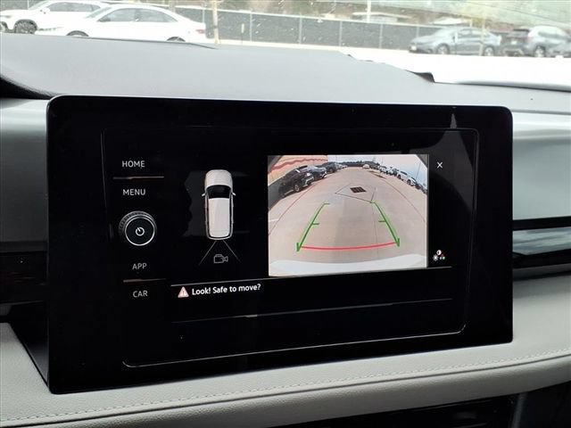 New 2026 Volkswagen Taos S FWD image 15