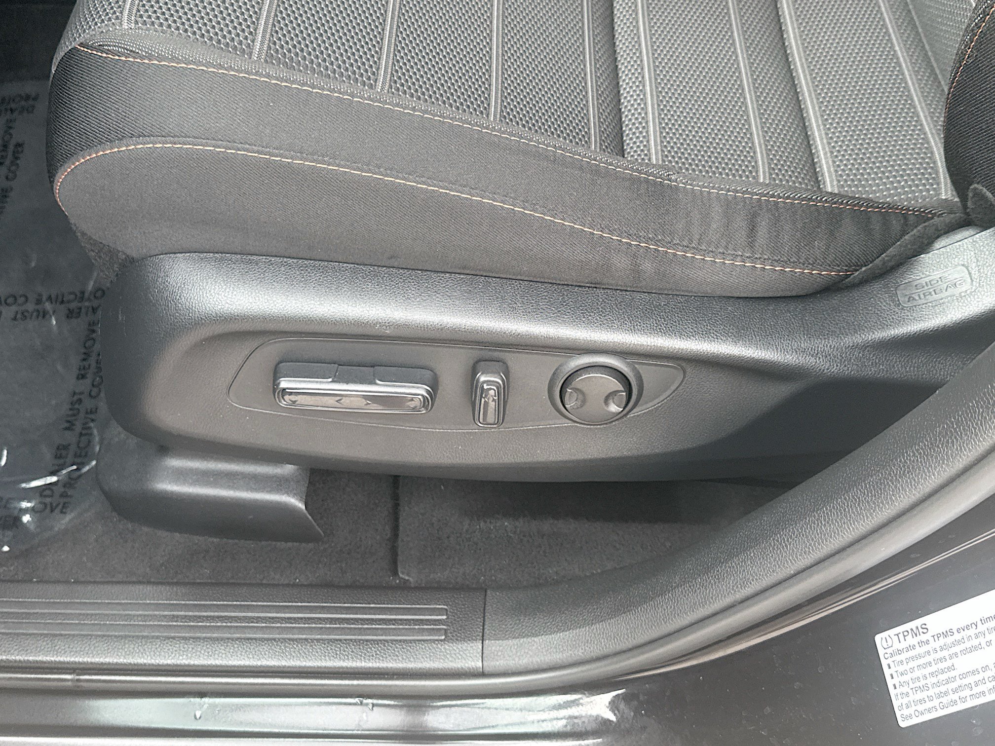 Certified 2025 Honda CR-V Sport image 17