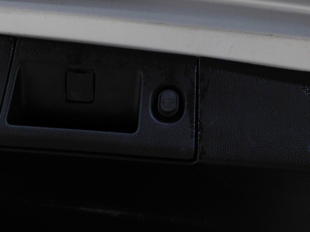 Used 2018 Chevrolet Tahoe Premier image 97