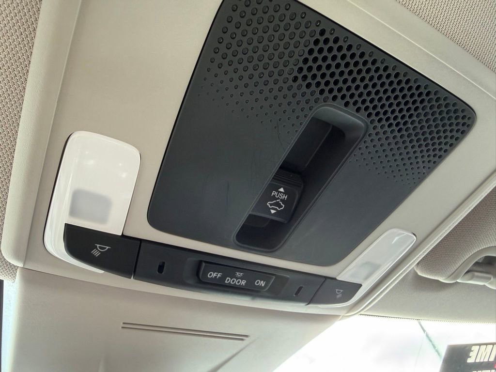 Used 2024 Honda Civic EX-L image 23