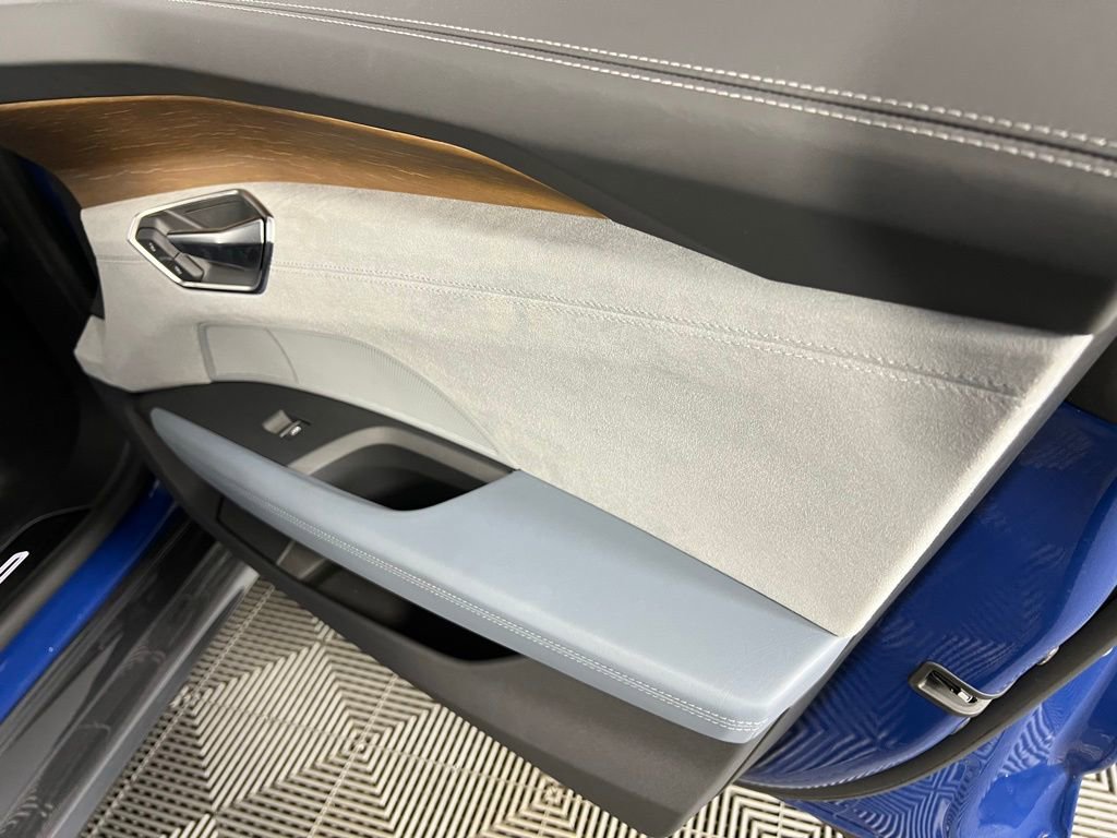 Used 2024 Audi e-tron GT Premium Plus image 31