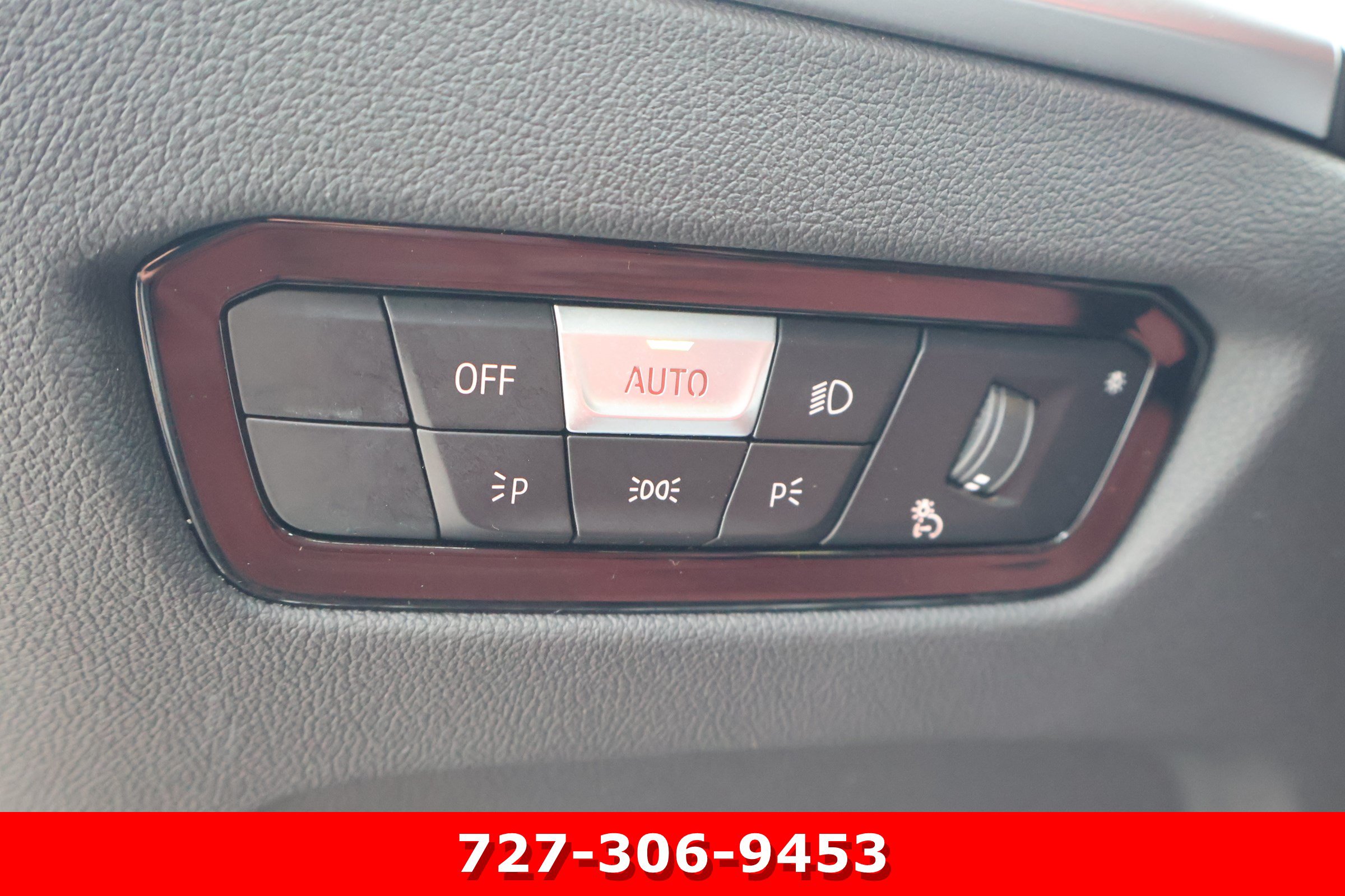 Used 2026 BMW 330i xDrive Sedan AWD/4WD image 22