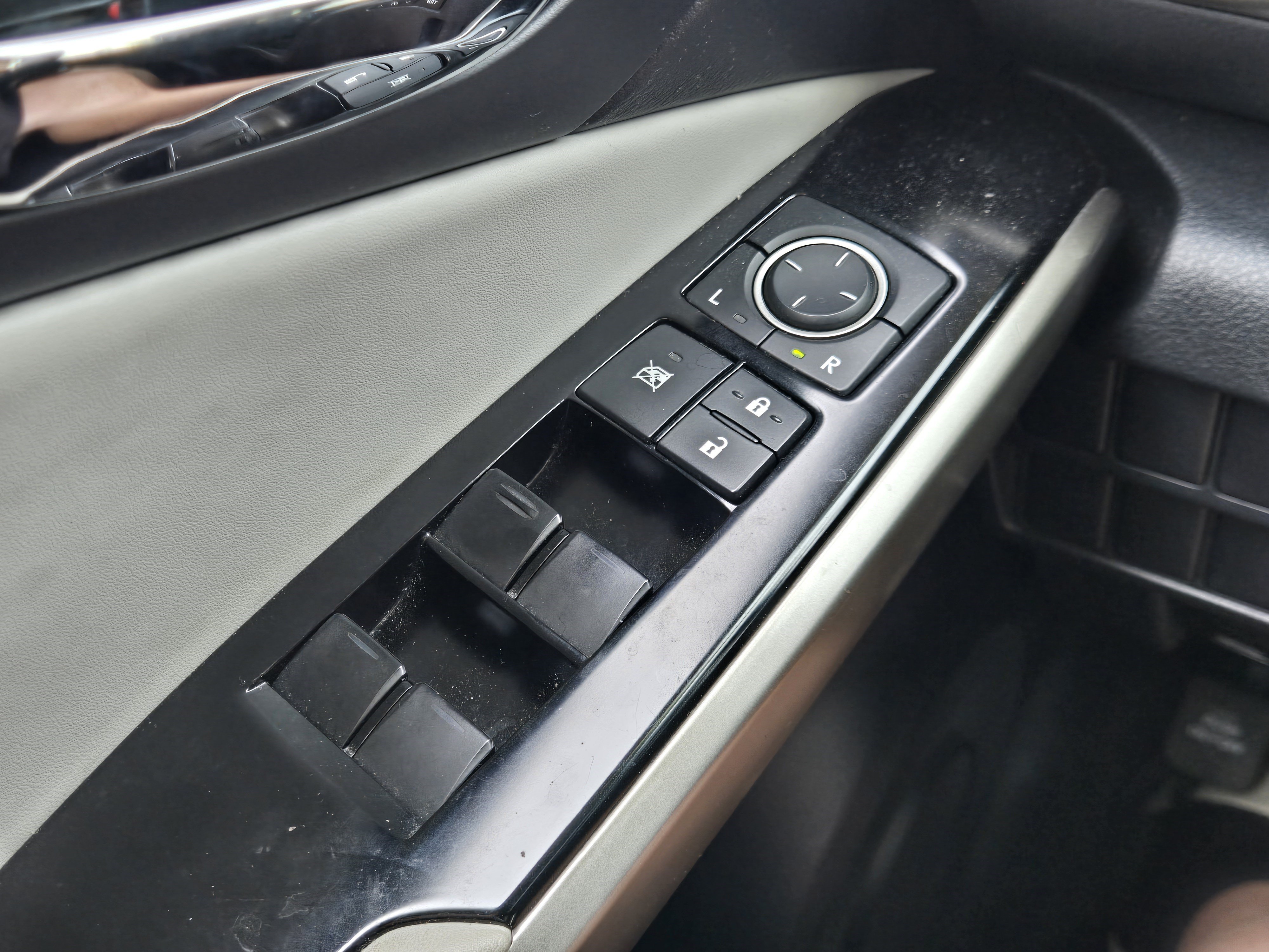 Used 2014 Lexus IS 250 RWD image 12