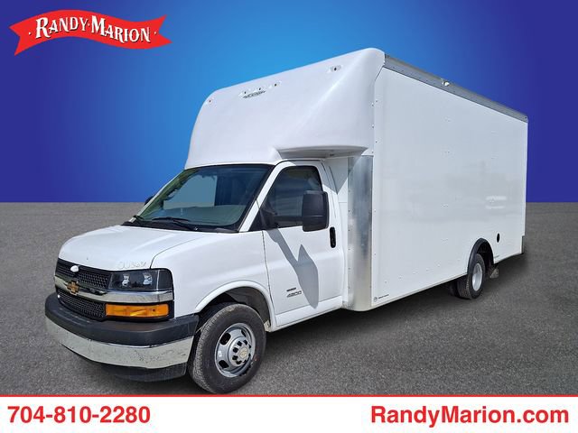 New 2024 Chevrolet Express 4500 w/ Driver Convenience Package