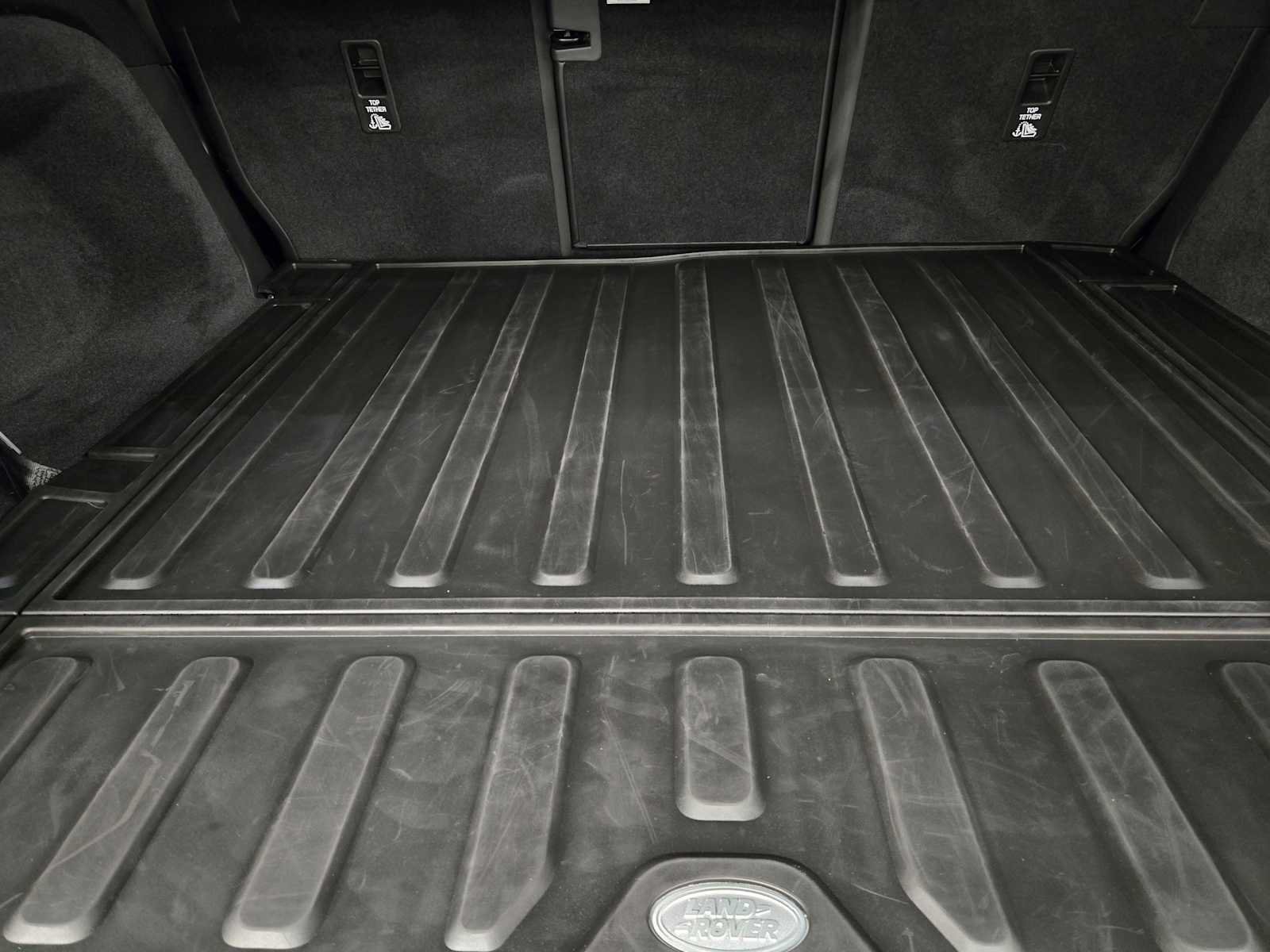 Used 2026 Land Rover Discovery S AWD/4WD image 31