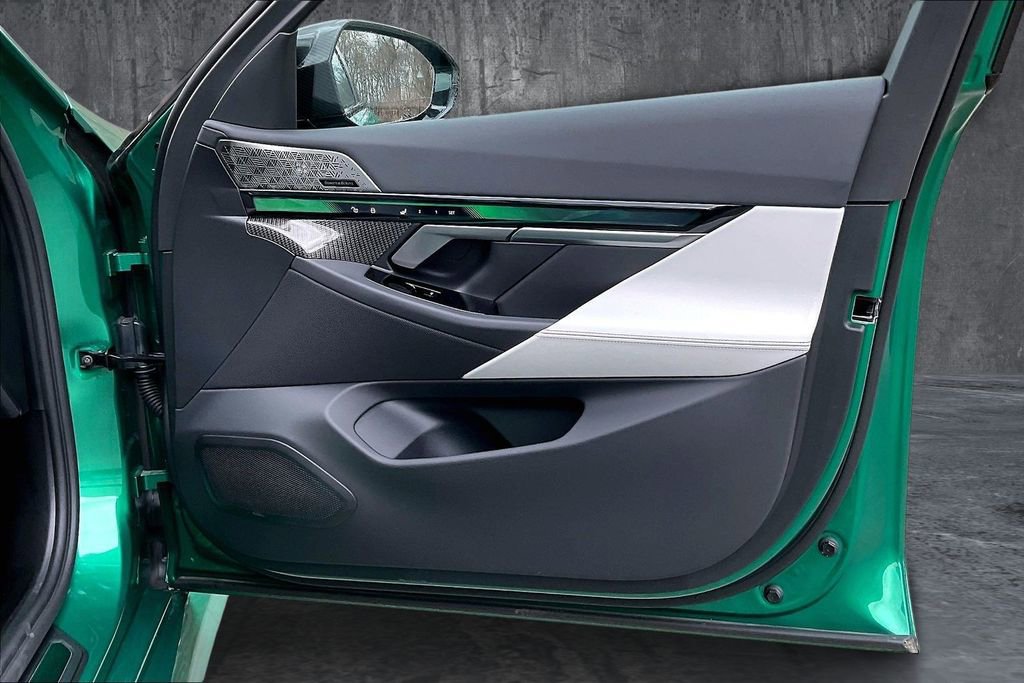 Used 2026 BMW M5 Touring image 28