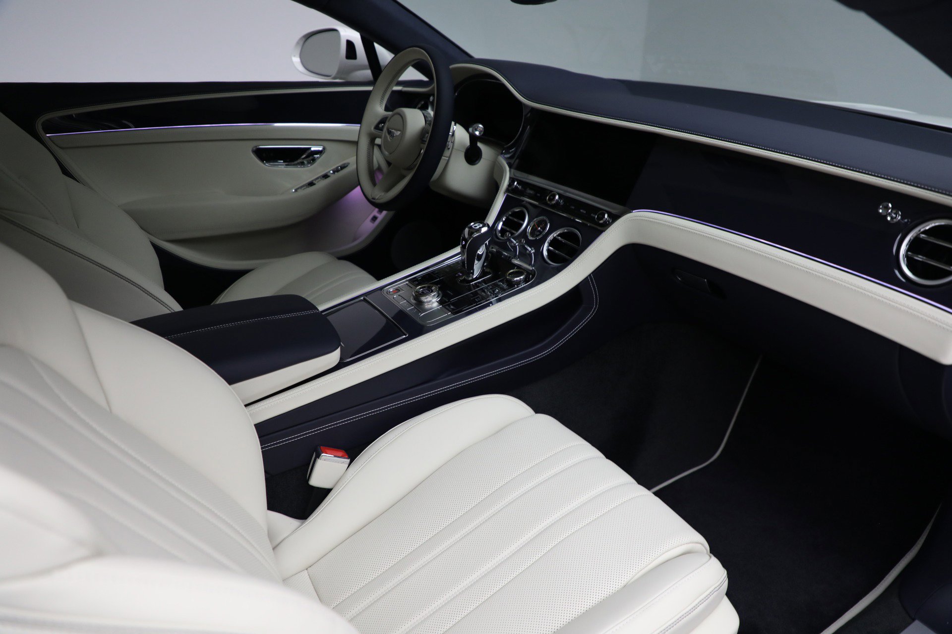 New 2026 Bentley Continental GT image 27