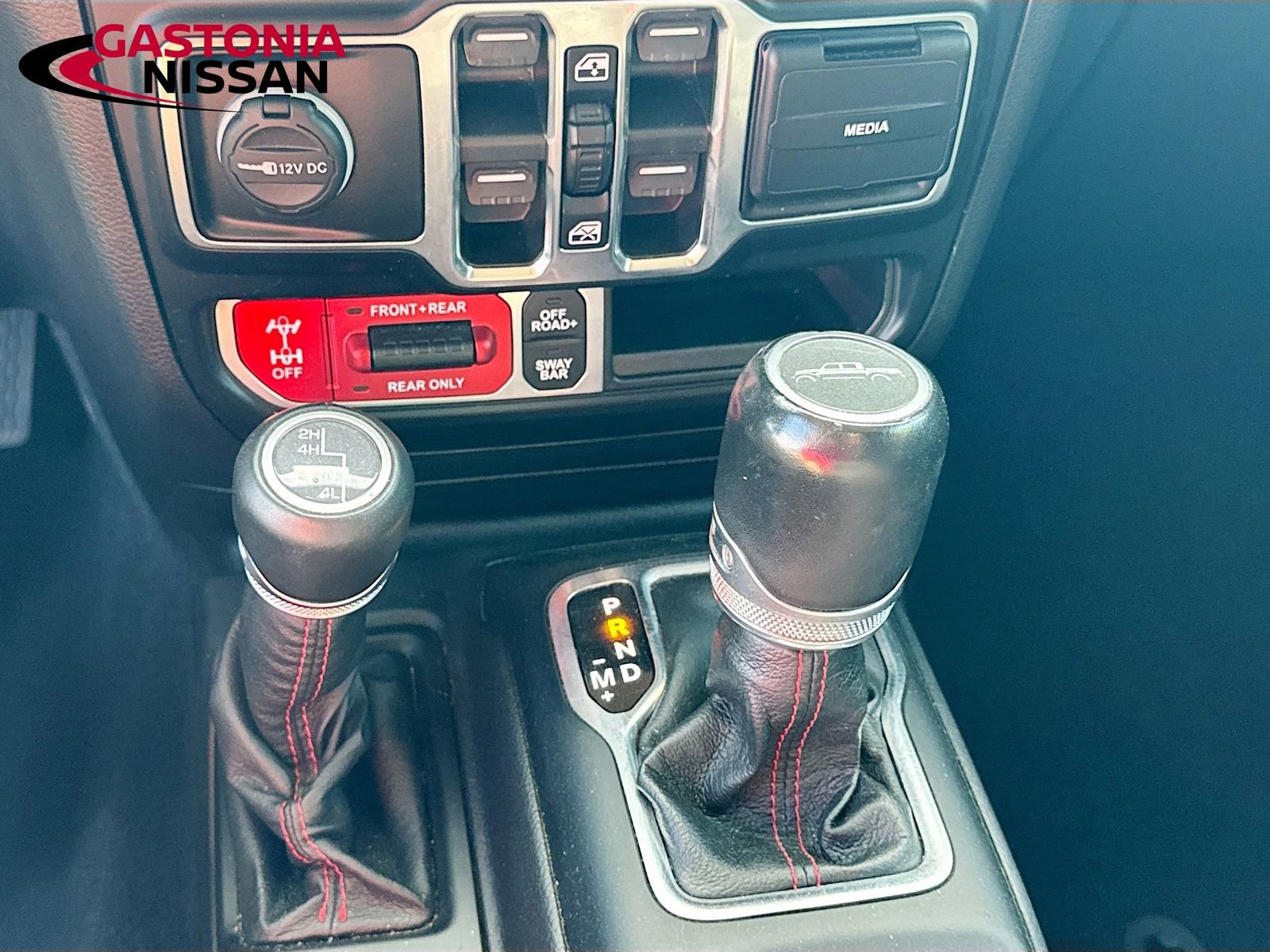 Used 2021 Jeep Gladiator Rubicon AWD/4WD image 22