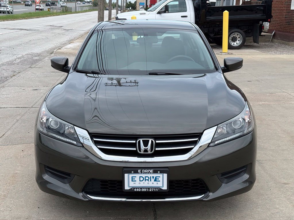 Used 2014 Honda Accord LX image 2