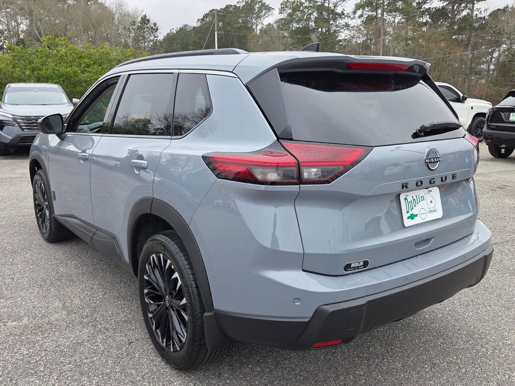 New 2026 Nissan Rogue SV image 3