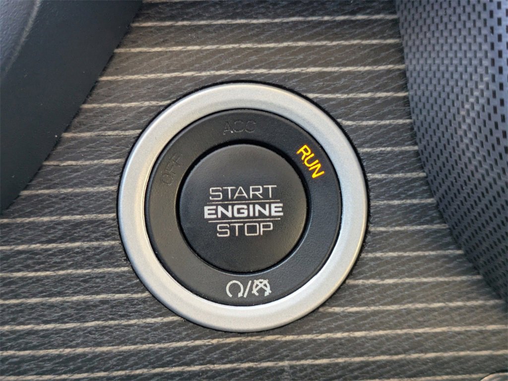 Used 2020 RAM 1500 Limited w/ Bed Utility Group image 32