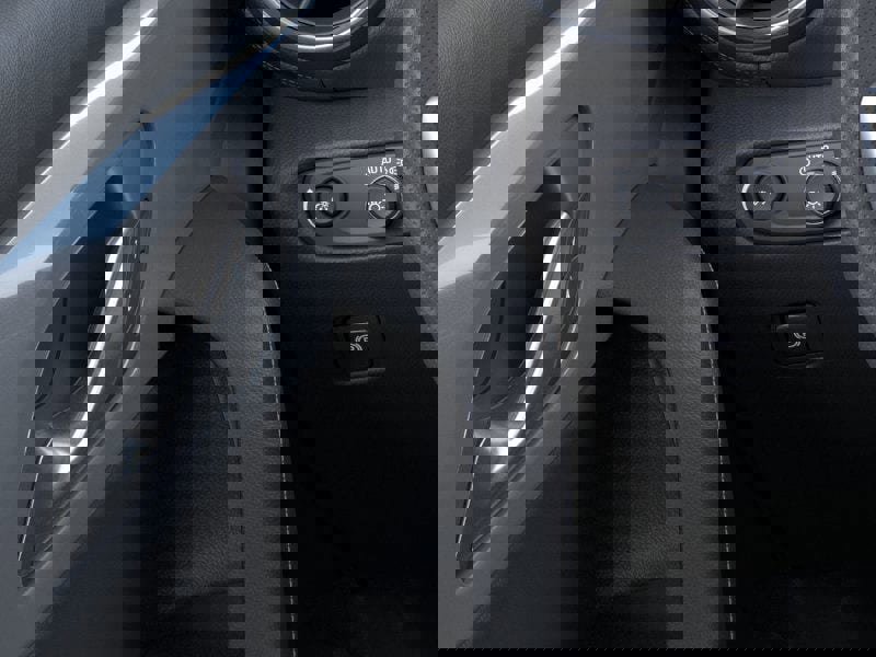 New 2025 Chevrolet Blazer LT w/ Driver Confidence Package image 22