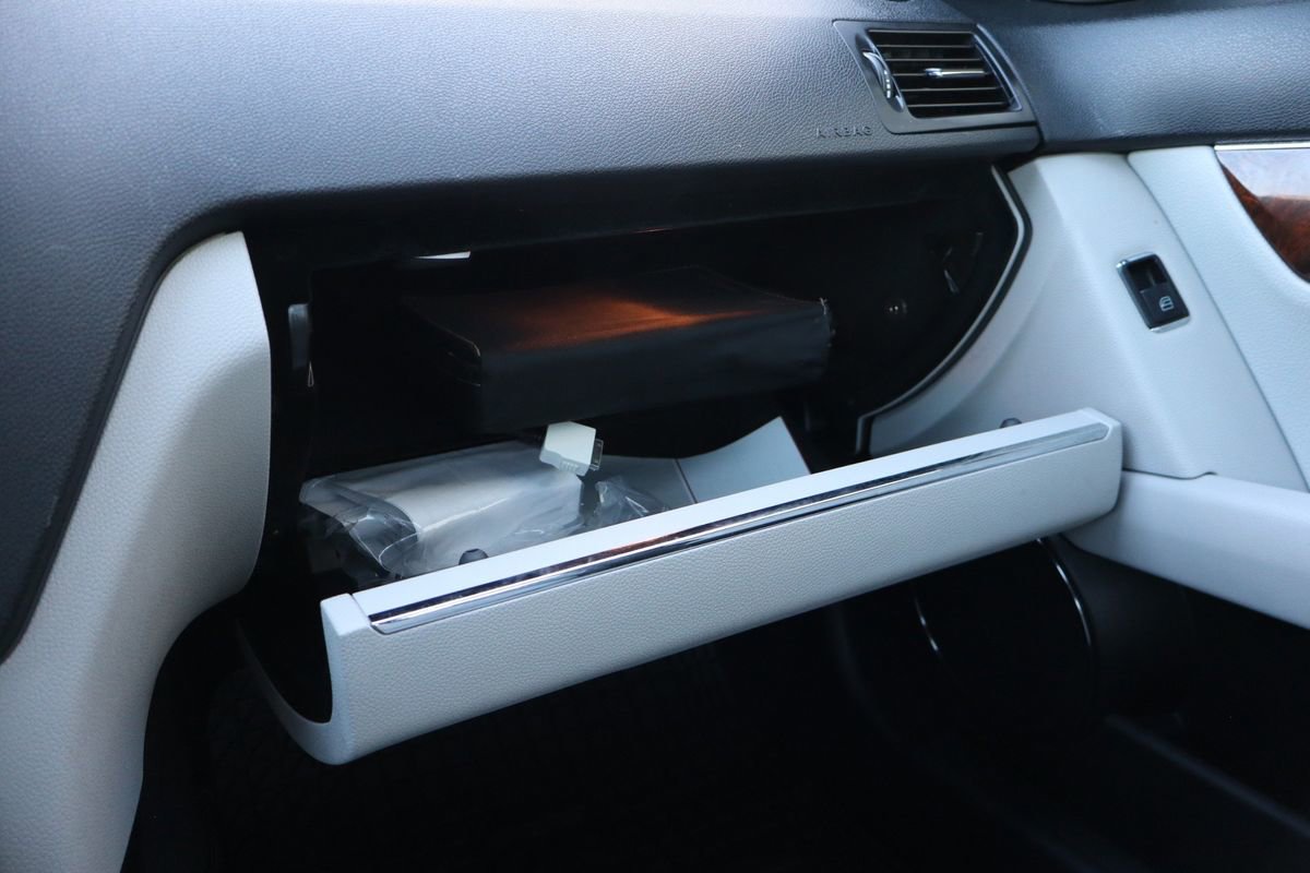 Used 2009 Mercedes-Benz C 300 4MATIC Sedan image 36