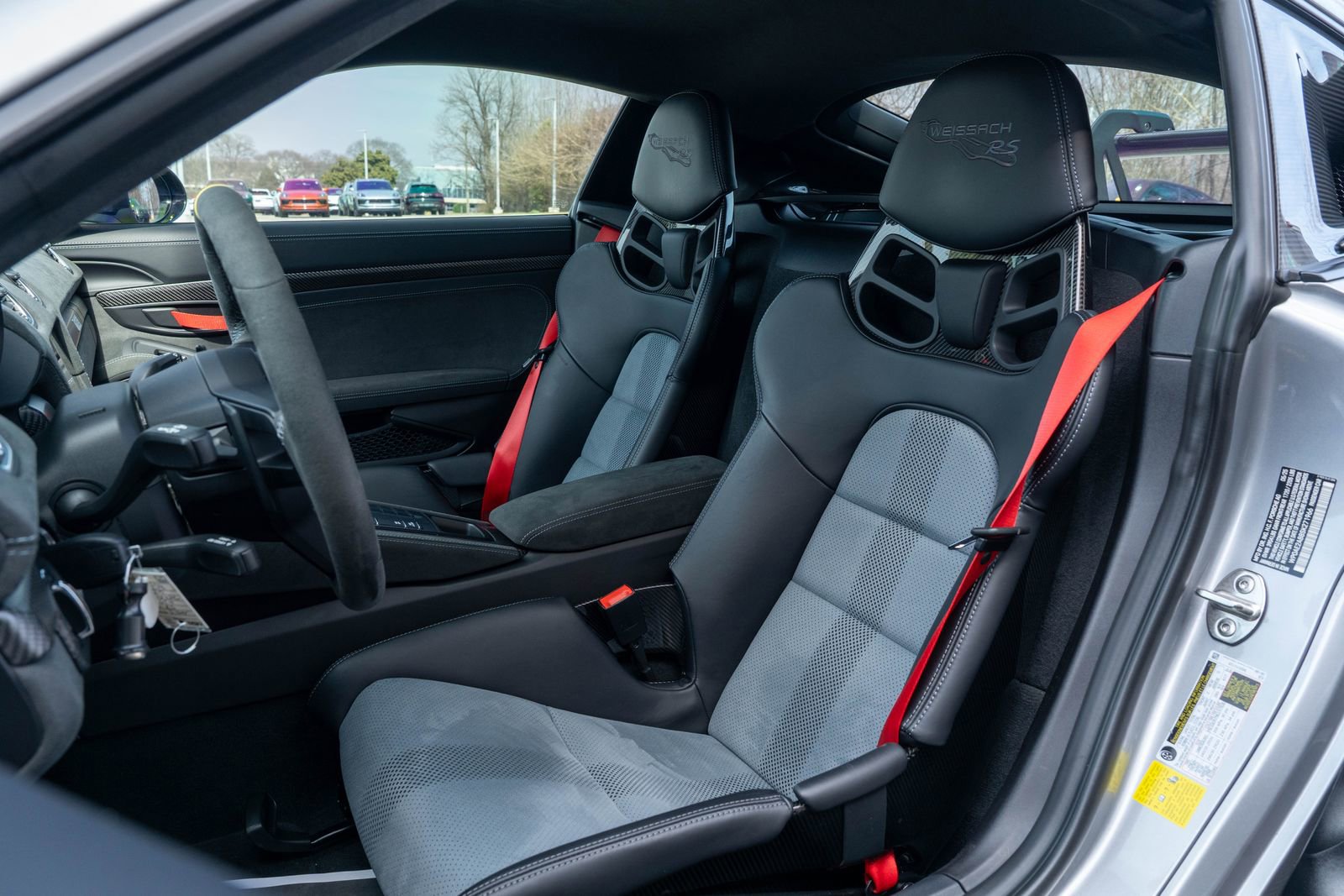 Certified 2025 Porsche 718 Cayman GT4 RS image 5