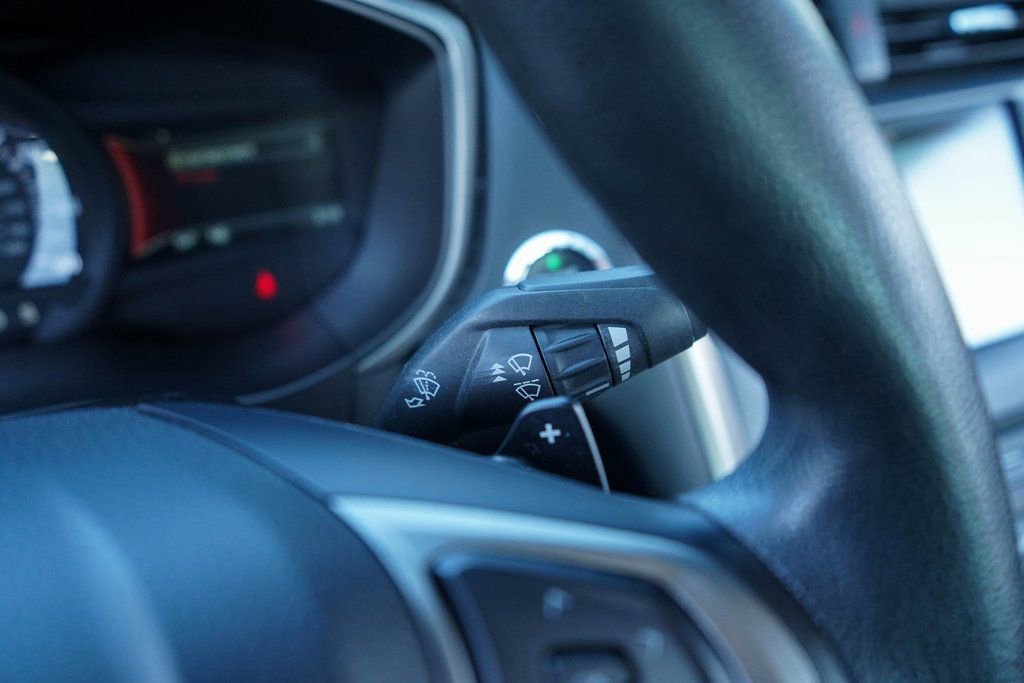 Used 2018 Ford Fusion SE w/ Fusion SE Technology Package image 15