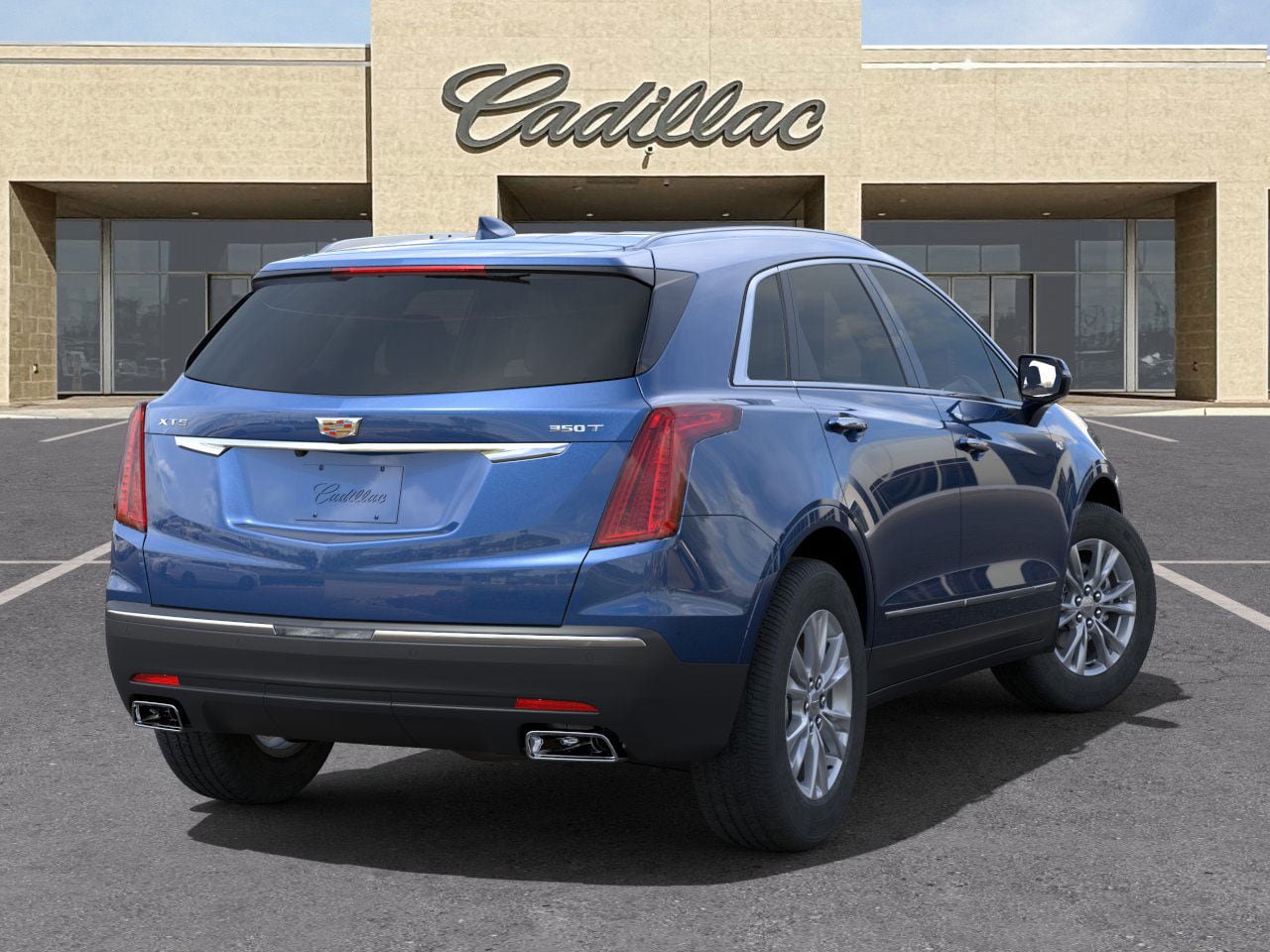 New 2025 Cadillac XT5 Luxury FWD image 4