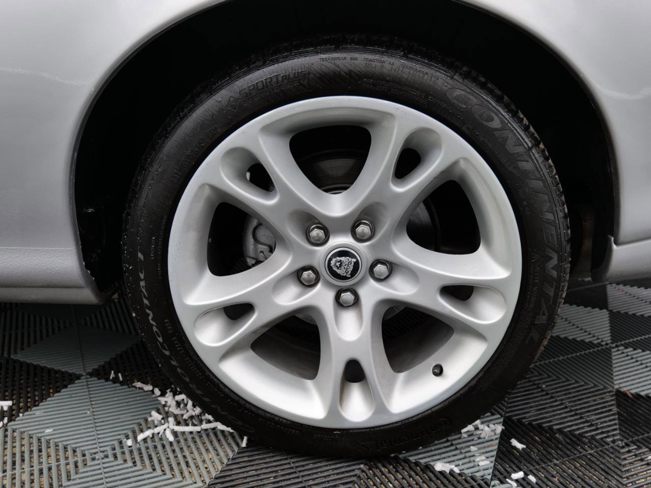 Used 2004 Jaguar XK8 Coupe image 83