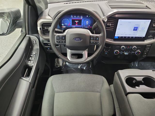 Used 2025 Ford F150 XLT w/ Equipment Group 301A Standard AWD/4WD image 13