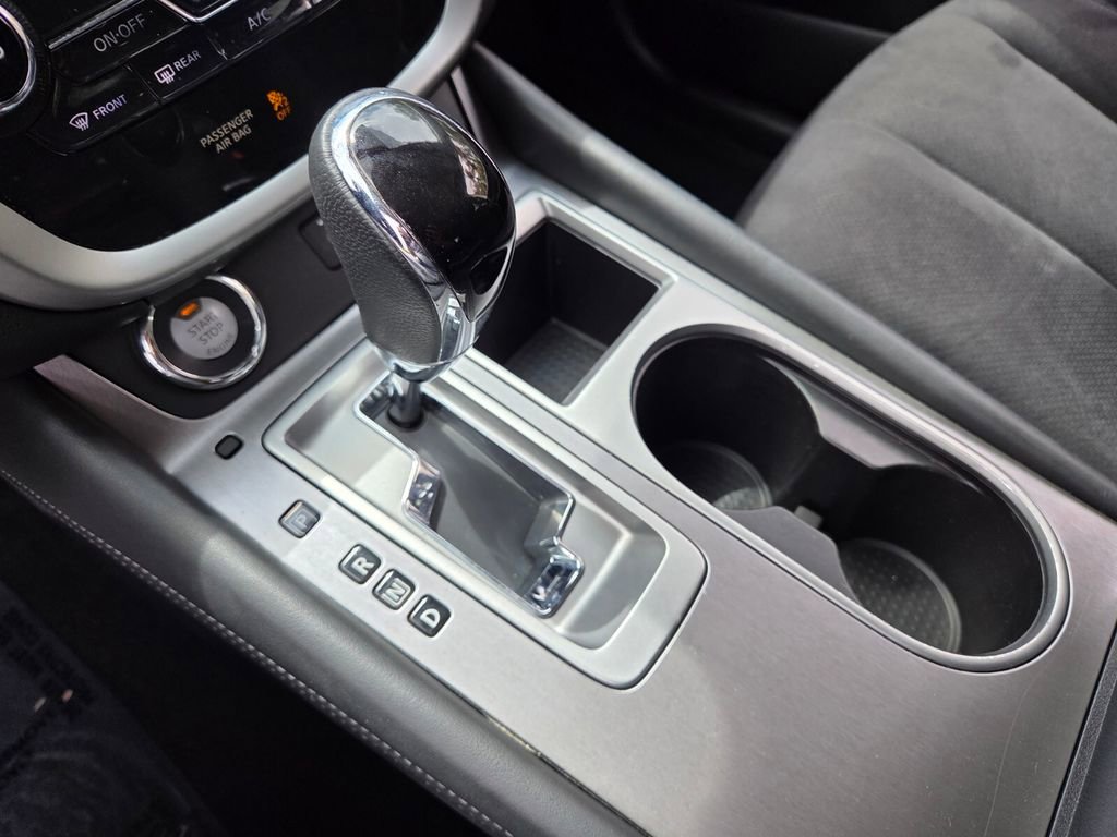 Used 2020 Nissan Murano SV image 31