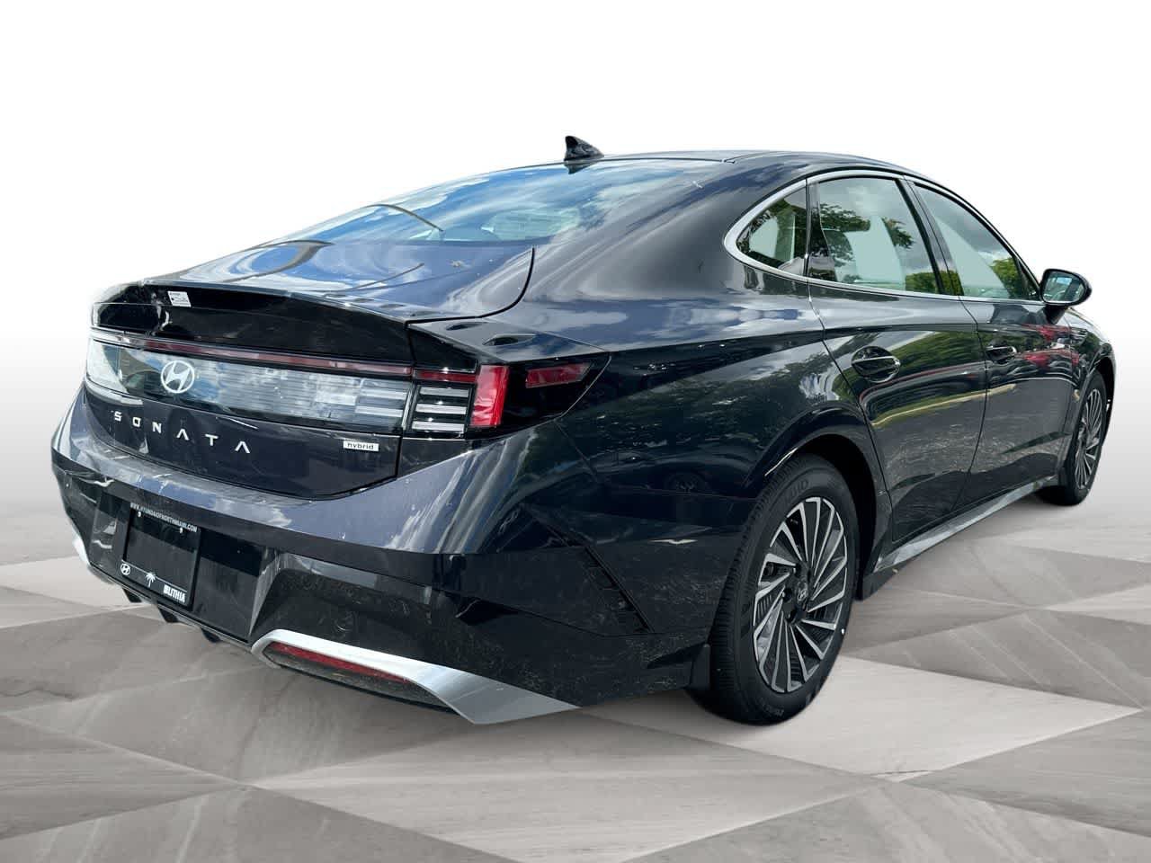 New 2025 Hyundai Sonata SEL FWD image 8