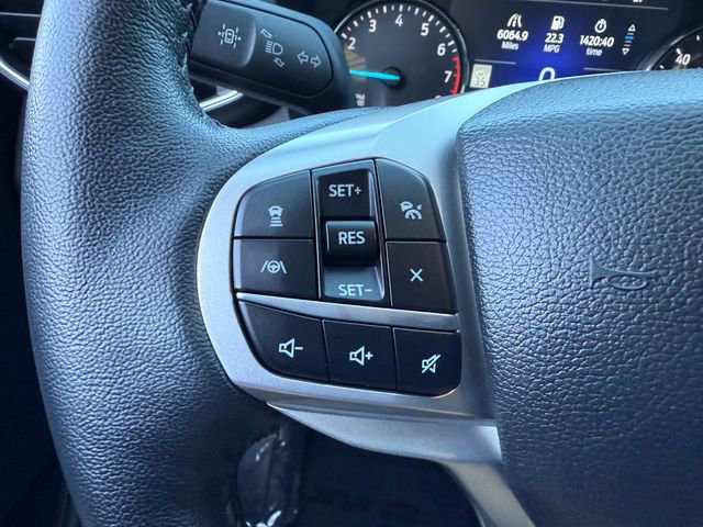 Used 2022 Ford Explorer XLT w/ Equipment Group 202A image 16
